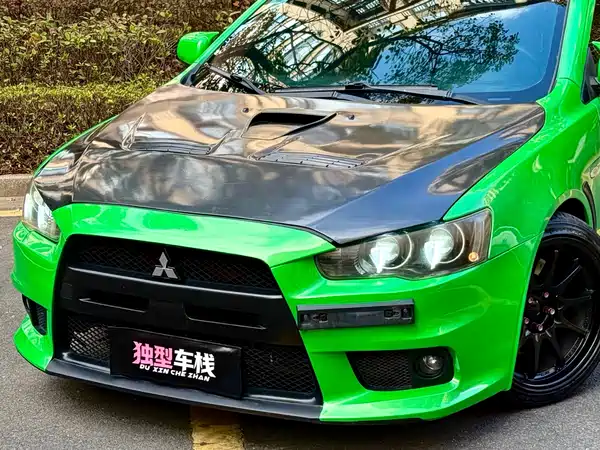 Mitsubishi Lancer EX 2012