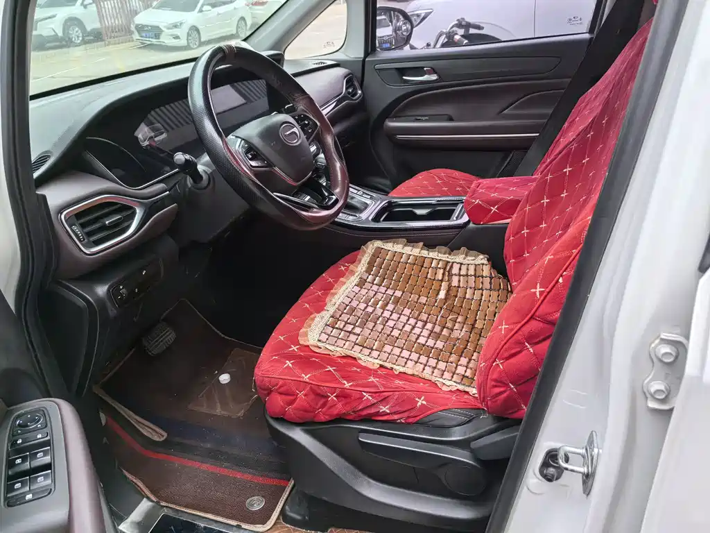 GAC Motor Trumpchi M6 2023 — фото 7