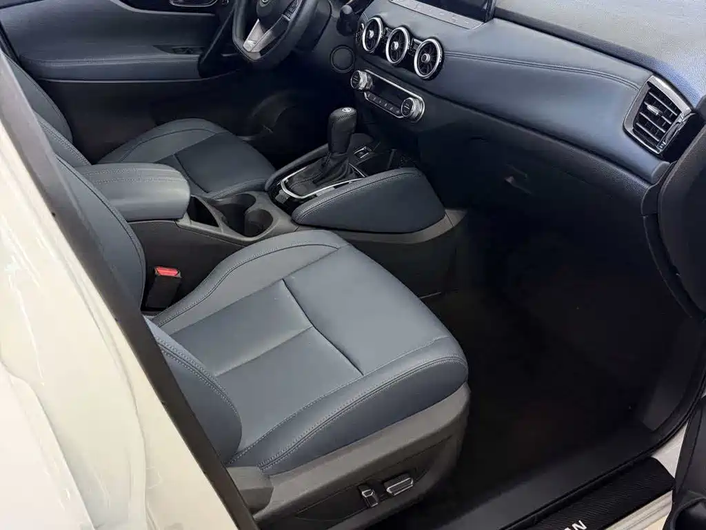 Nissan Qashqai 2025 — фото 10