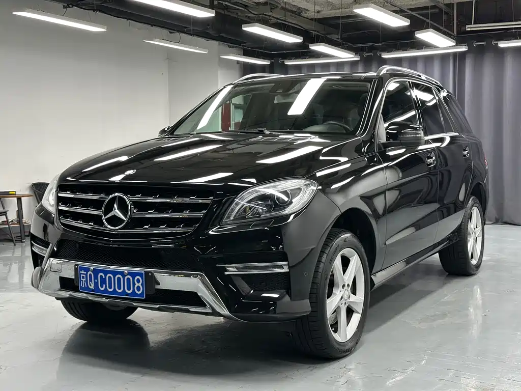 Mercedes-Benz M-Class 2015 — фото 1