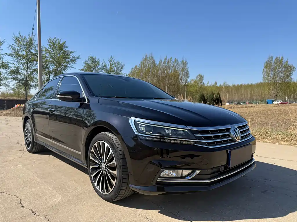 Volkswagen Passat 2017 — фото 3