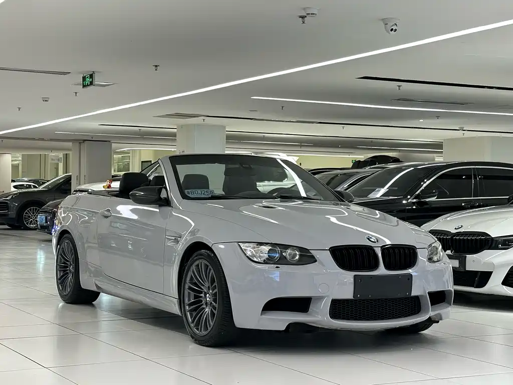 BMW M3 2011 — фото 5
