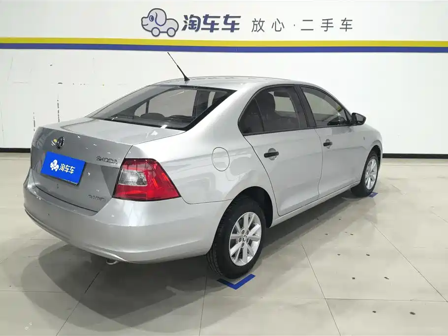 Skoda Rapid 2014