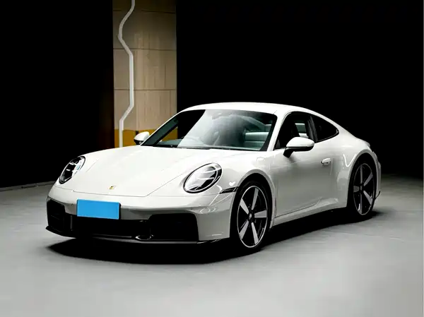 Porsche 911 2025