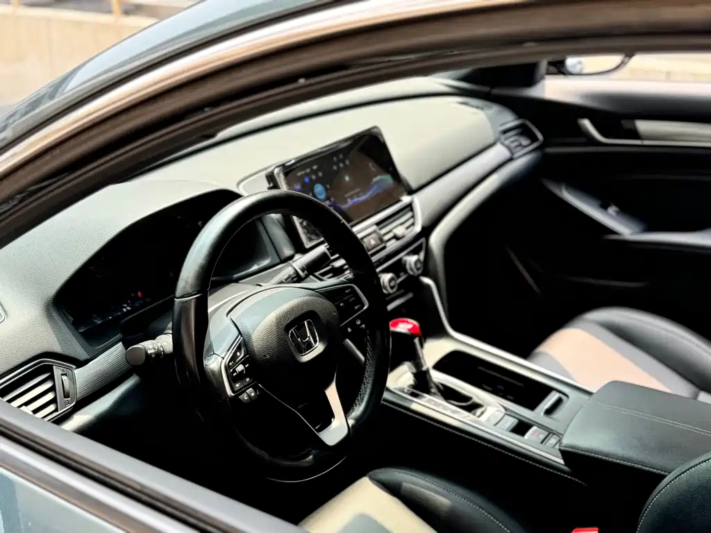 Honda Inspire 2023 — фото 10