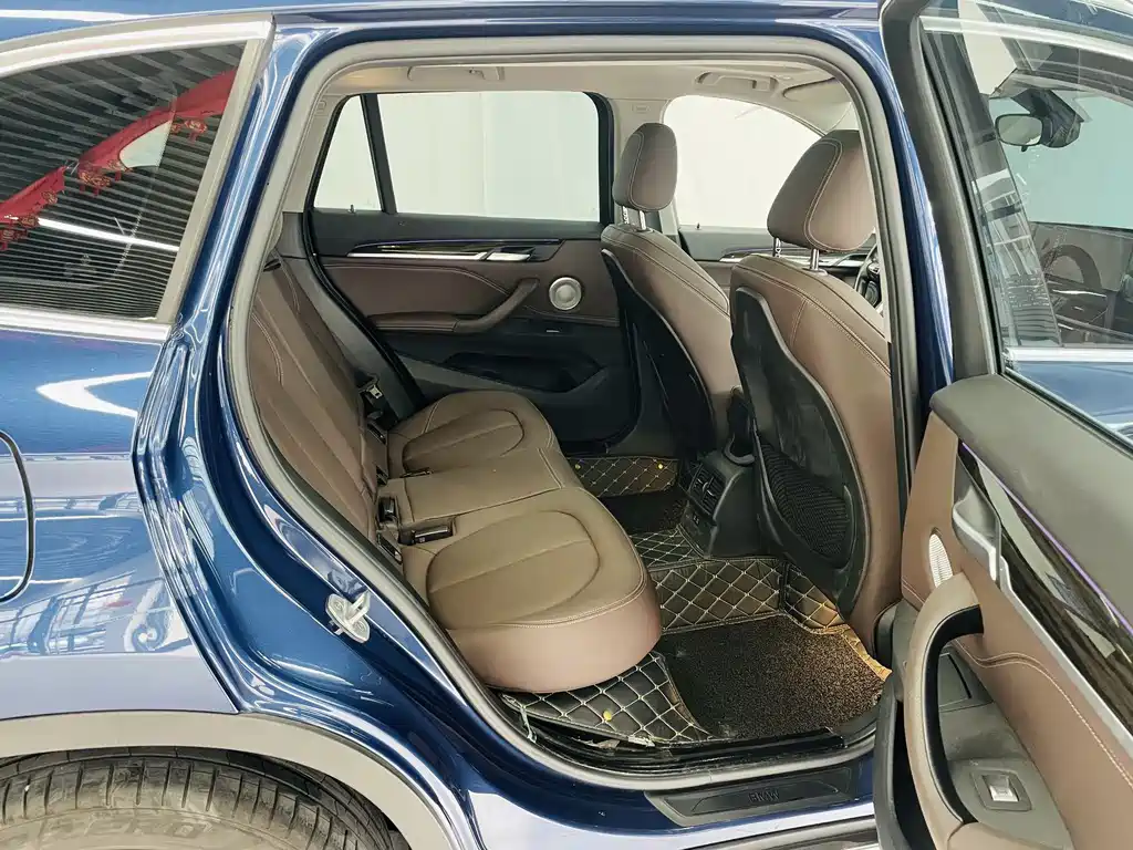 BMW X1 2021 — фото 13