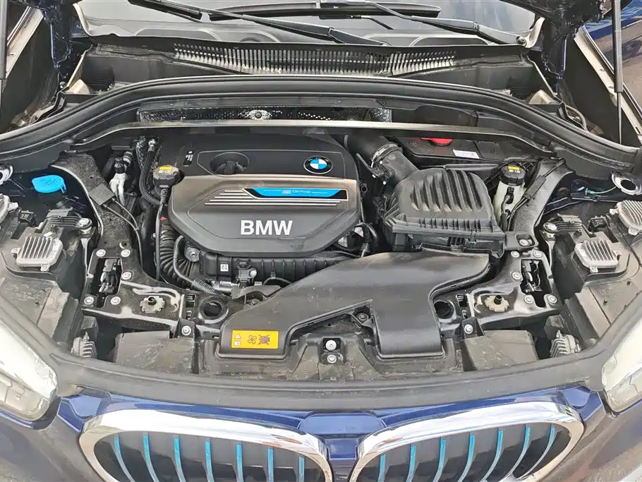 BMW X1 New Energy 2018 — фото 10