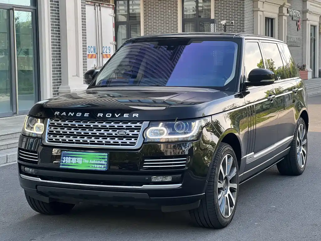 Land Rover Range Rover 2015 — фото 1