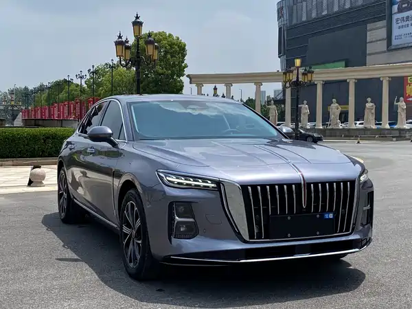 Hongqi H5 PHEV 2026