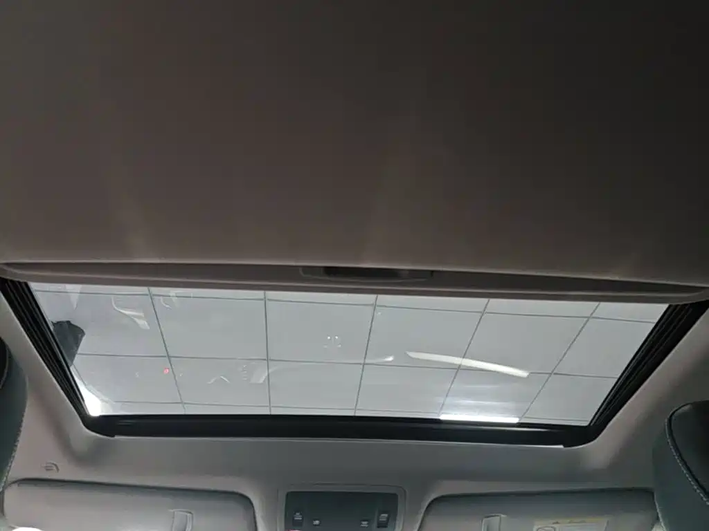 Lexus RX 2018 — фото 18