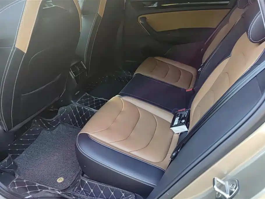 Skoda Kodiaq GT 2019 — фото 11