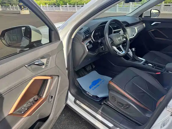 Audi Q3 2021