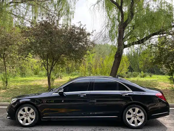 Mercedes-Benz S-Class 2019