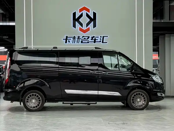 Ford Transit 2021