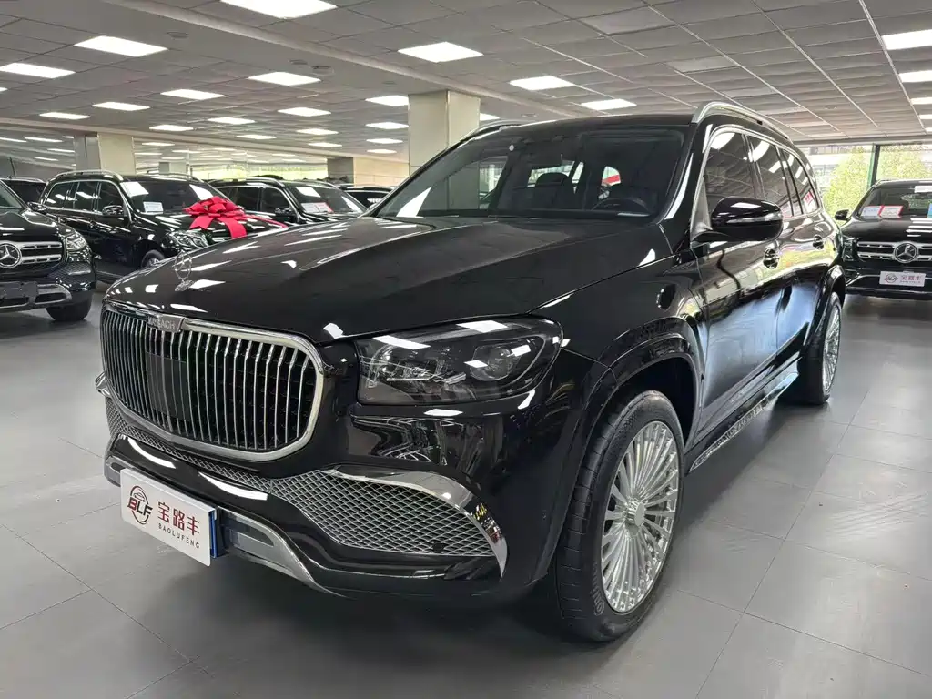 Mercedes-Benz GLS 2023 — фото 1