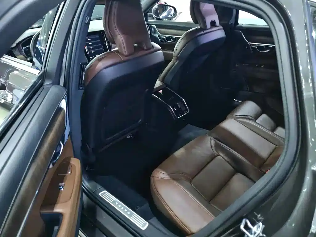 Volvo S90 2020 — фото 9