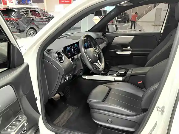 Mercedes-Benz GLB 2020