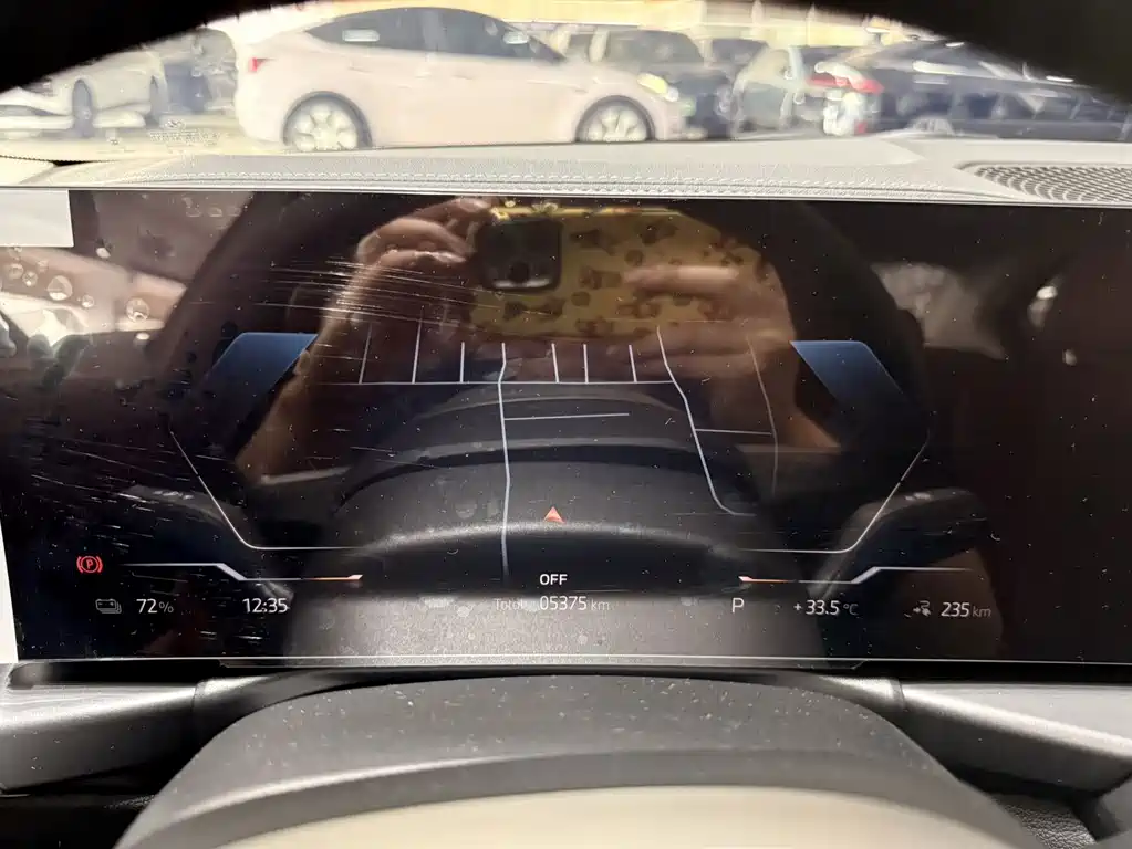 BMW i3 2025