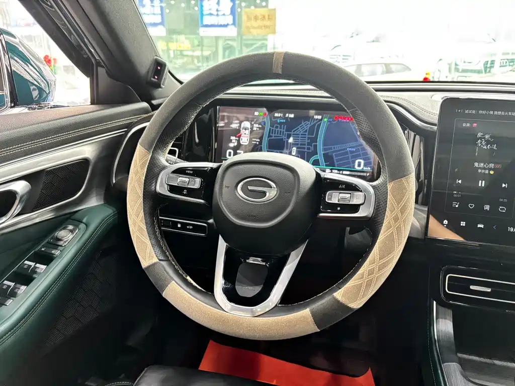 GAC Motor Trumpchi GS8 2023 — фото 9