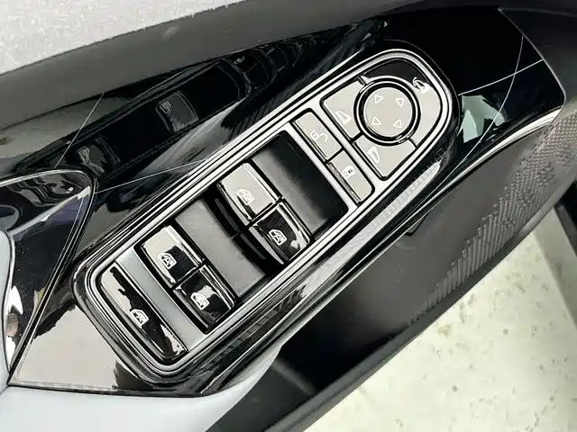 BYD Seal 2023 — фото 22