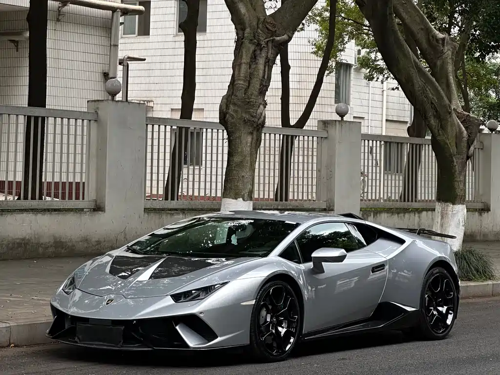 Lamborghini Huracán 2017 — фото 1