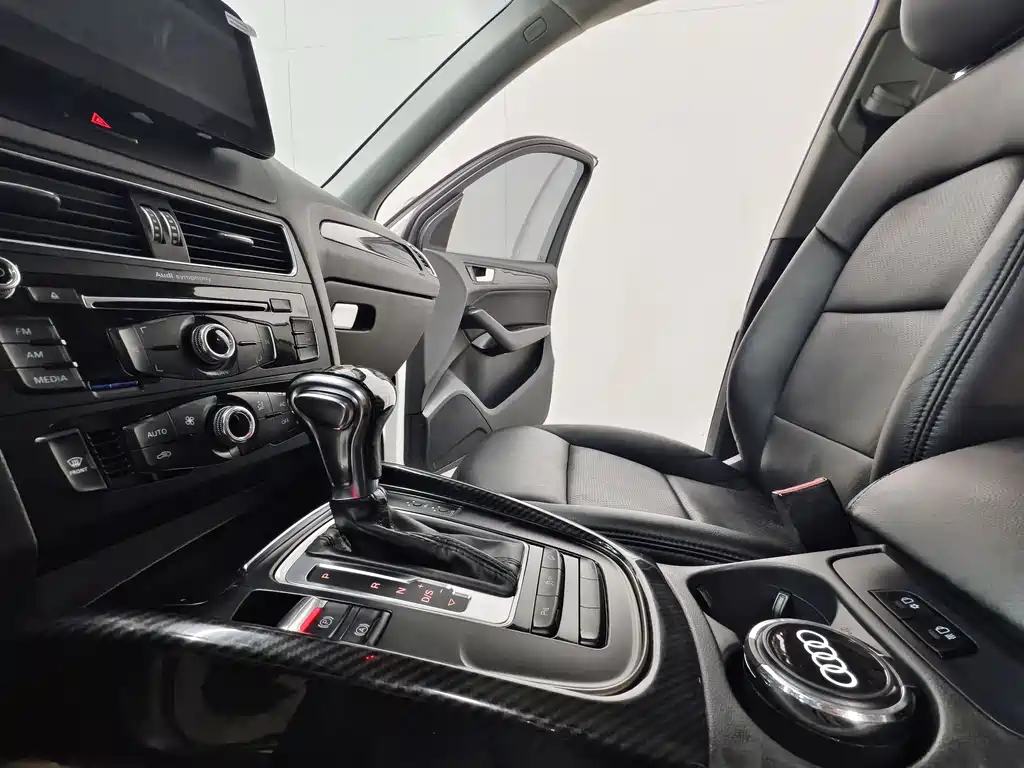 Audi Q5 2014 — фото 12