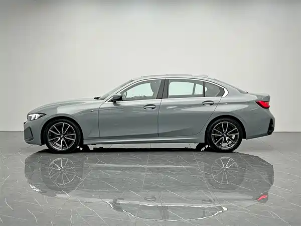 BMW 3 Series 2025