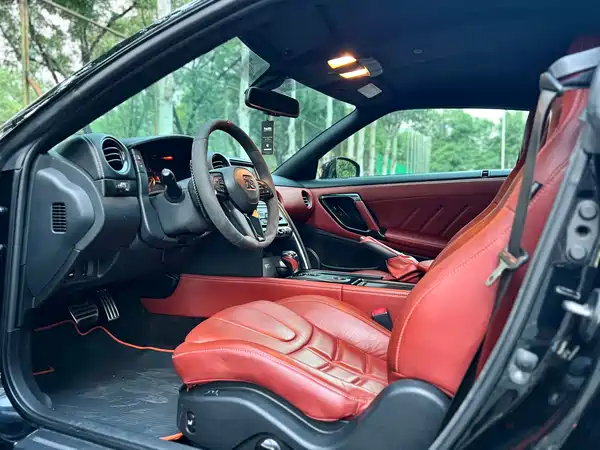 Nissan GT-R 2016