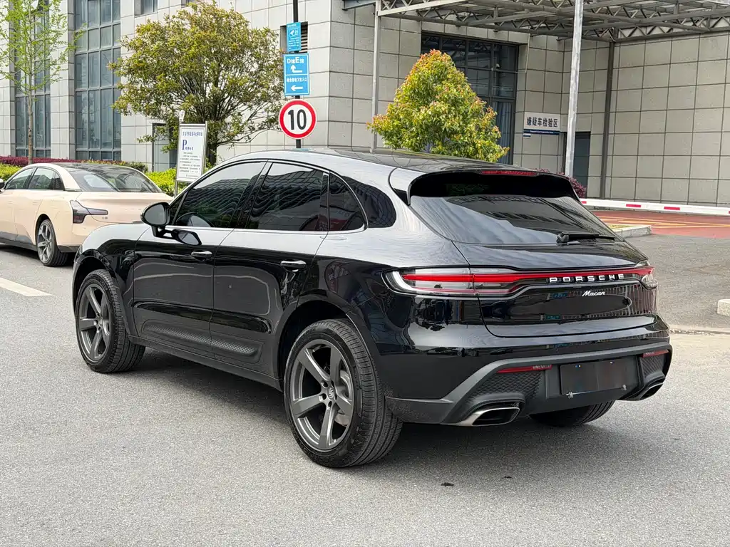 Porsche Macan 2026 — фото 8