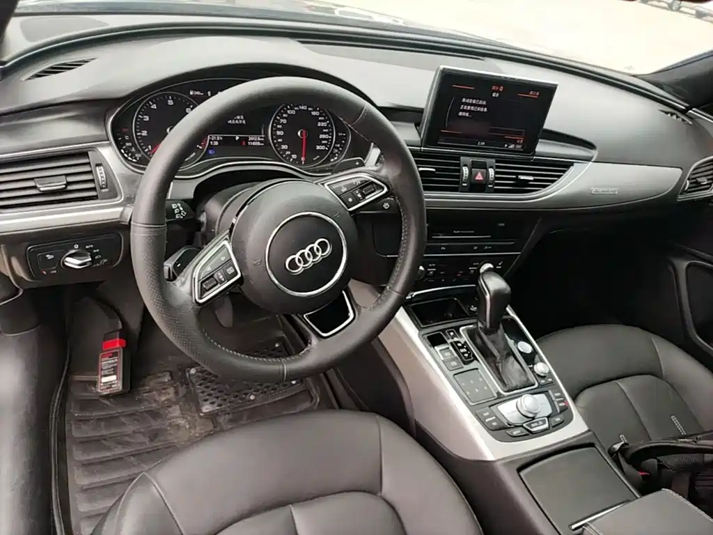 Audi A6L 2018 — фото 10
