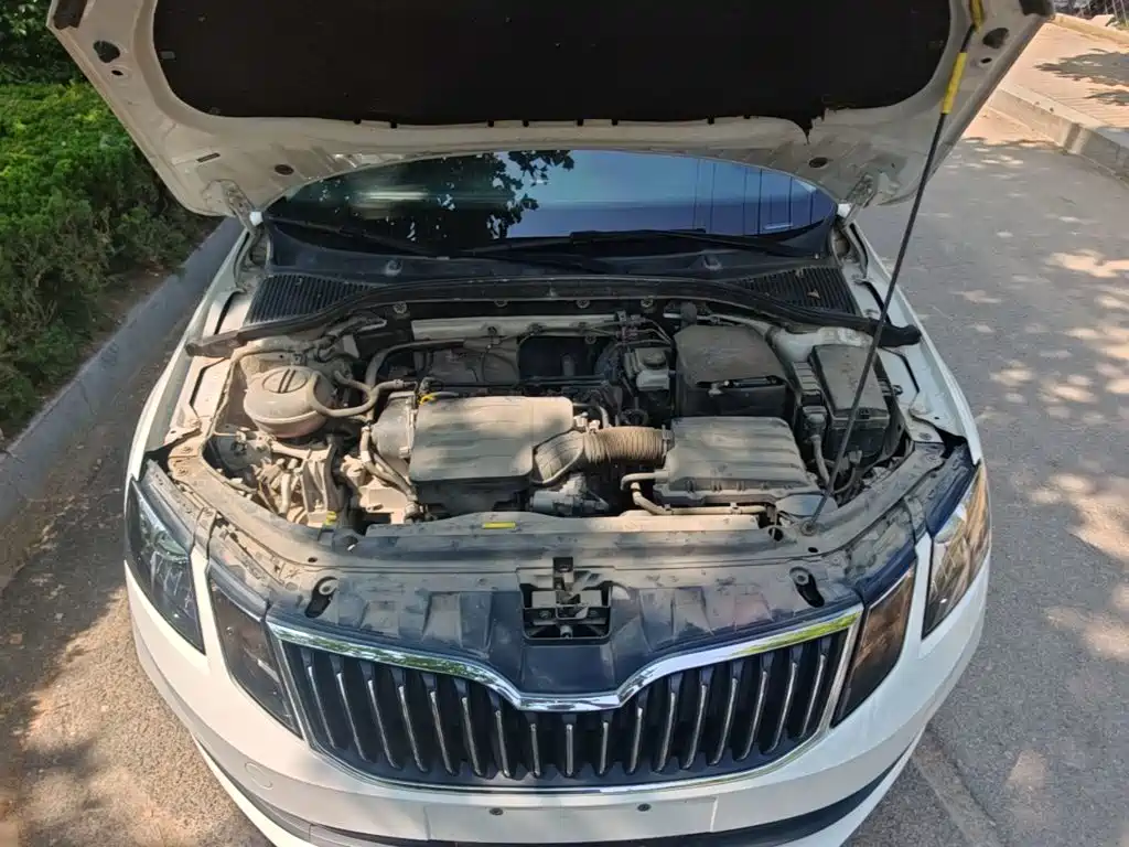 Skoda Octavia 2019 — фото 20
