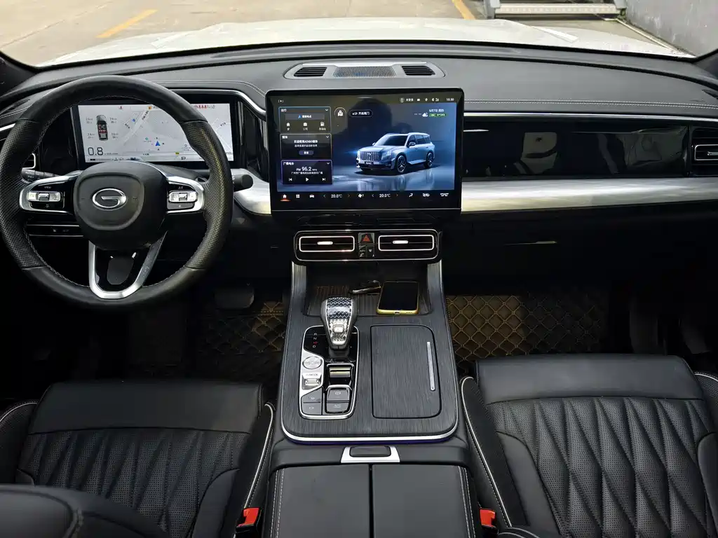 GAC Motor Trumpchi GS8 2022 — фото 12