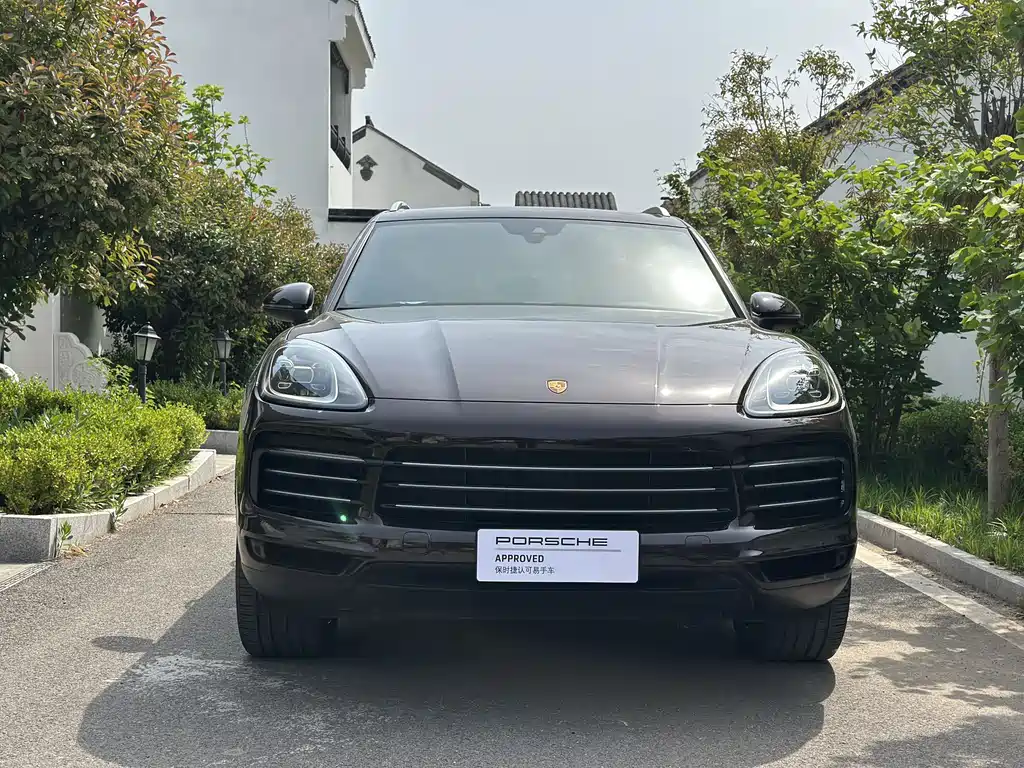 Porsche Cayenne 2021 — фото 2