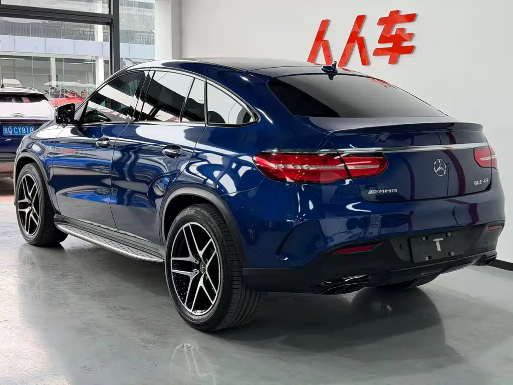 Mercedes-Benz GLE Coupe AMG 2018 — фото 19