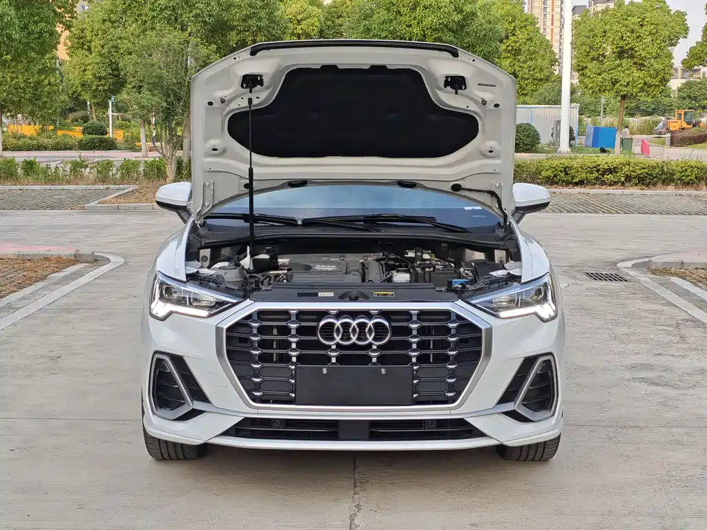 Audi Q3 2023 — фото 20