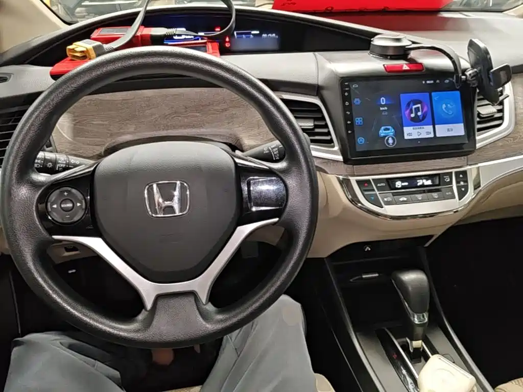 Honda Jade 2018 — фото 10