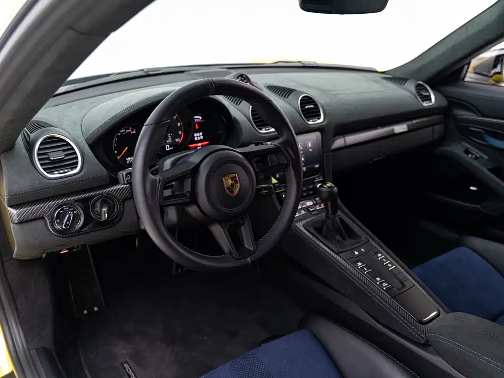 Porsche 718 2023 — фото 15