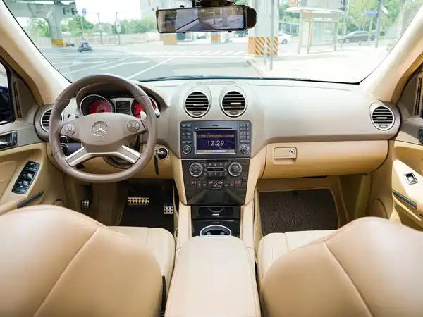 Mercedes-Benz M-Class AMG 2011
