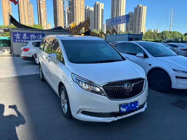 Buick GL8 2020