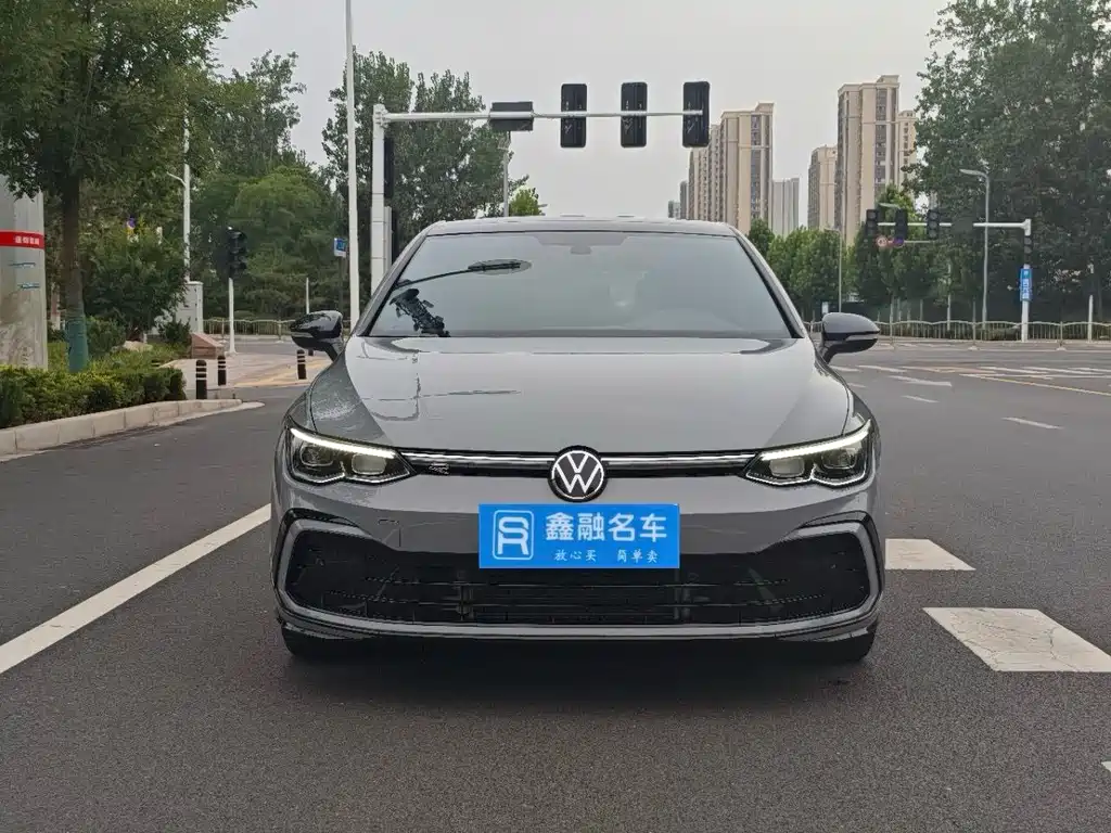 Volkswagen Golf 2023