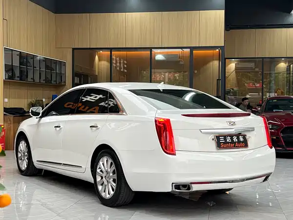 Cadillac XTS 2016