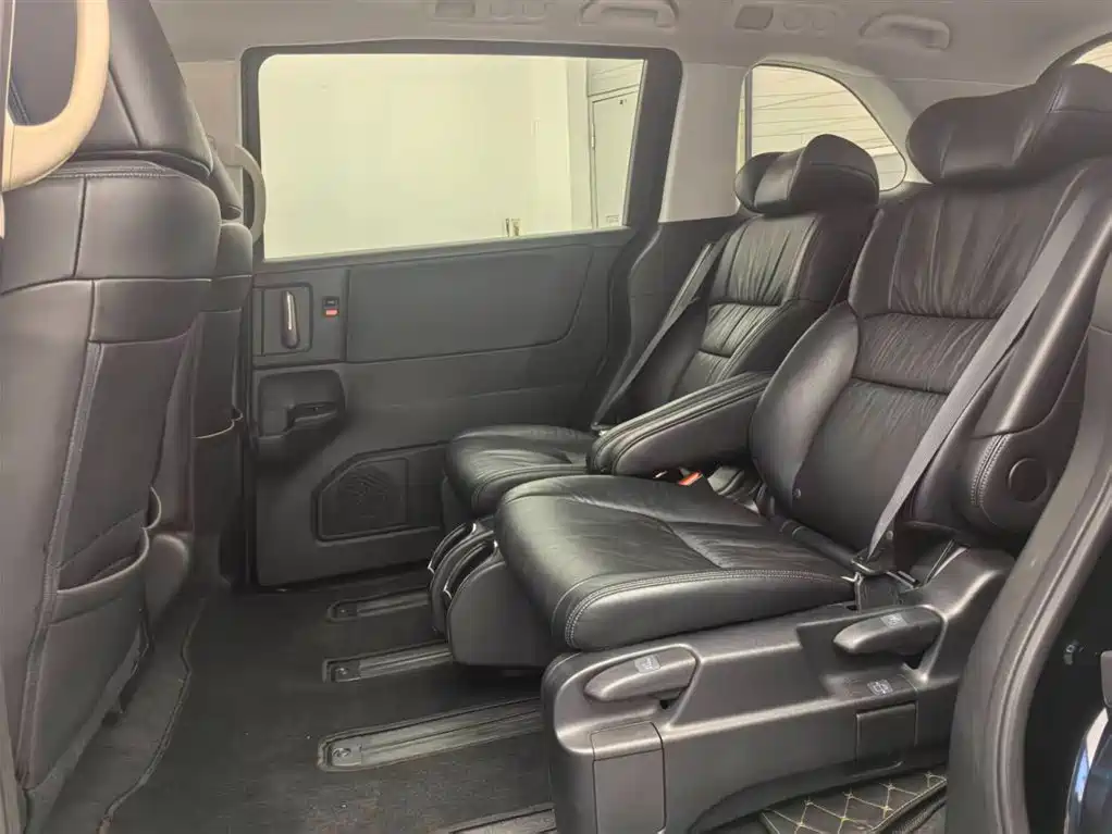 Honda Odyssey 2020 — фото 14