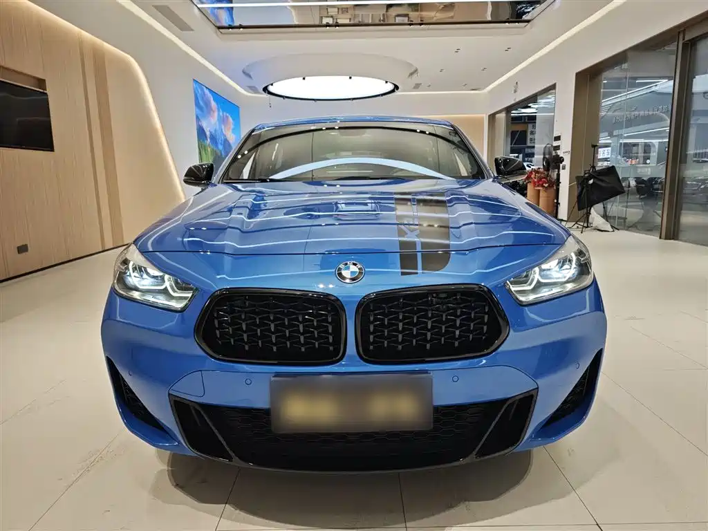 BMW X2 2022 — фото 25