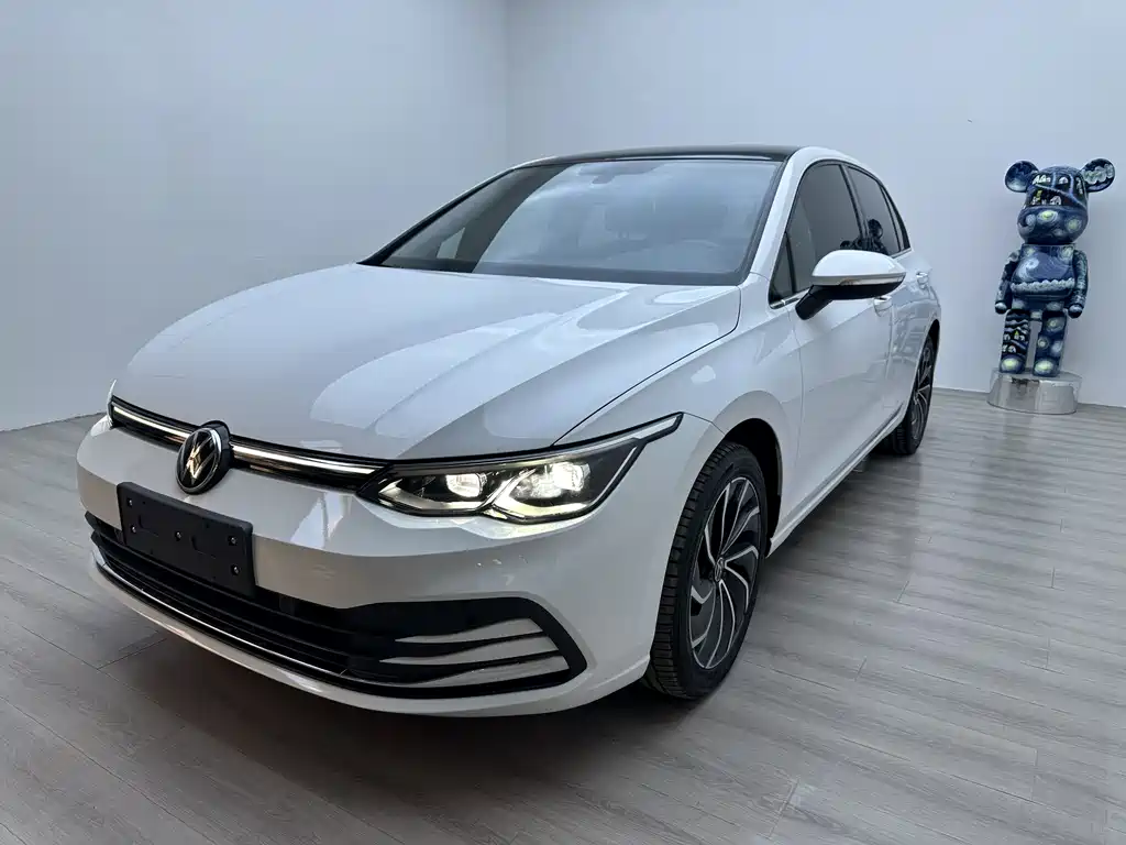 Volkswagen Golf 2022
