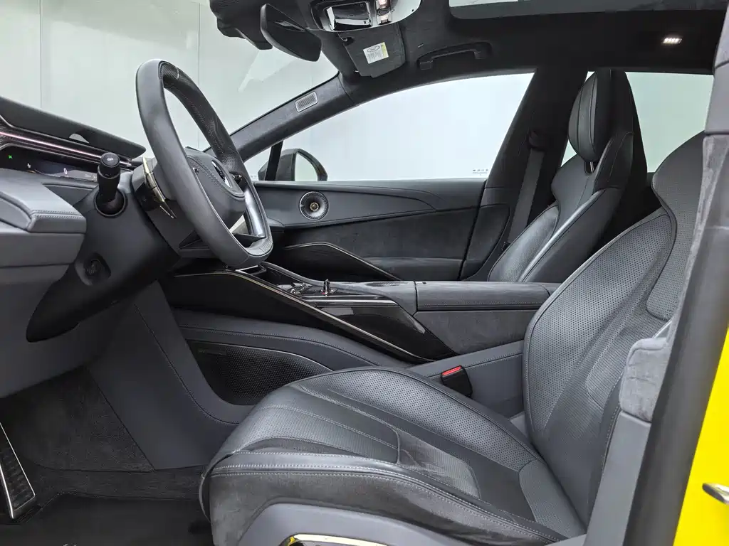 Lotus Eletre 2023