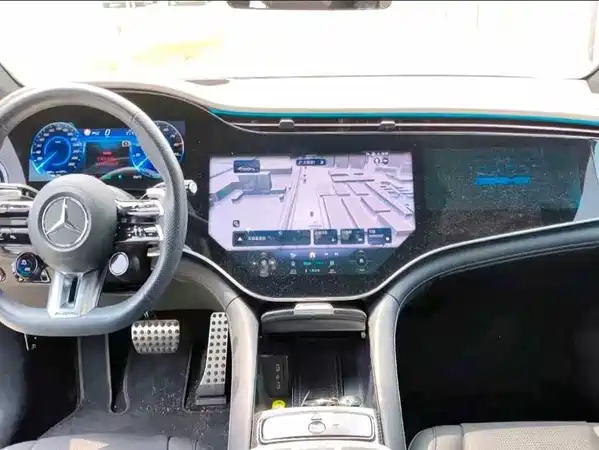 Mercedes-Benz EQE AMG 2025