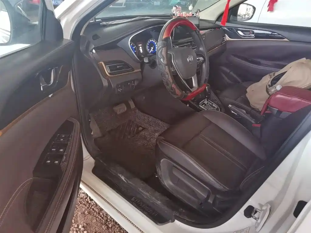Changan Eado DT 2018 — фото 16