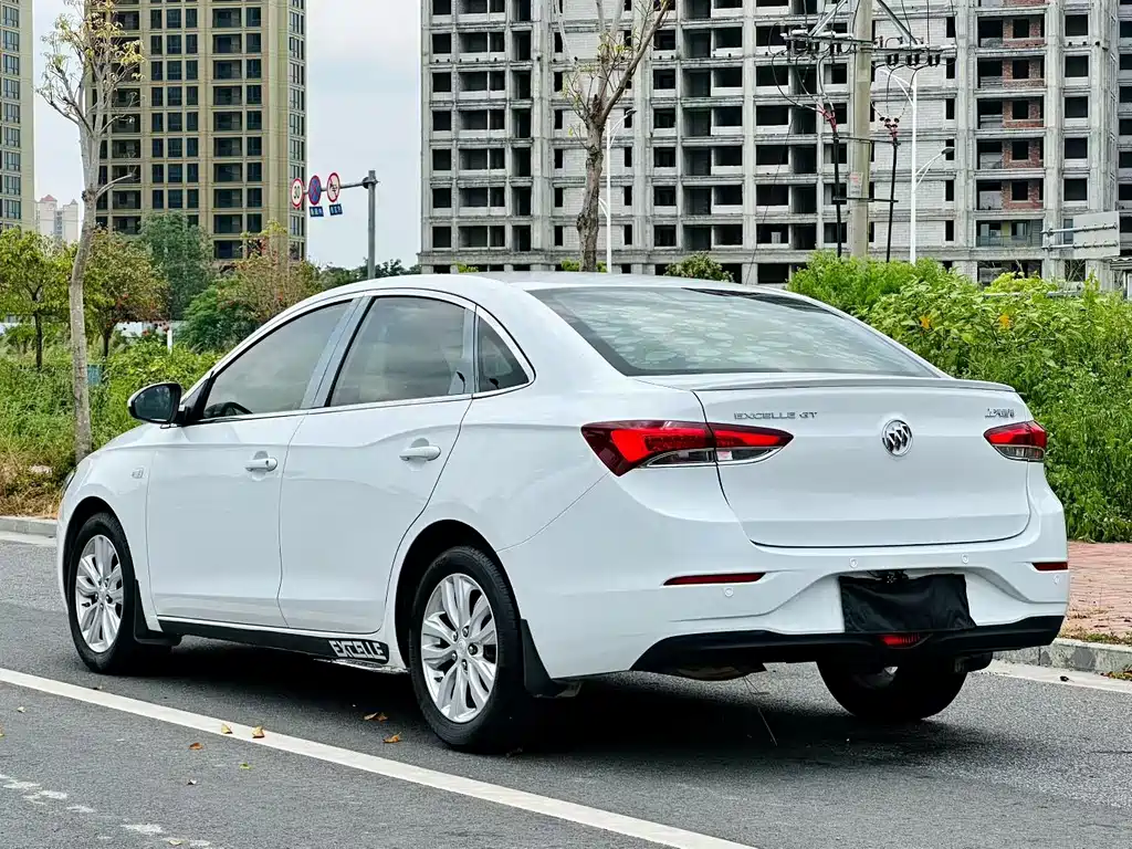Buick Excelle 2021