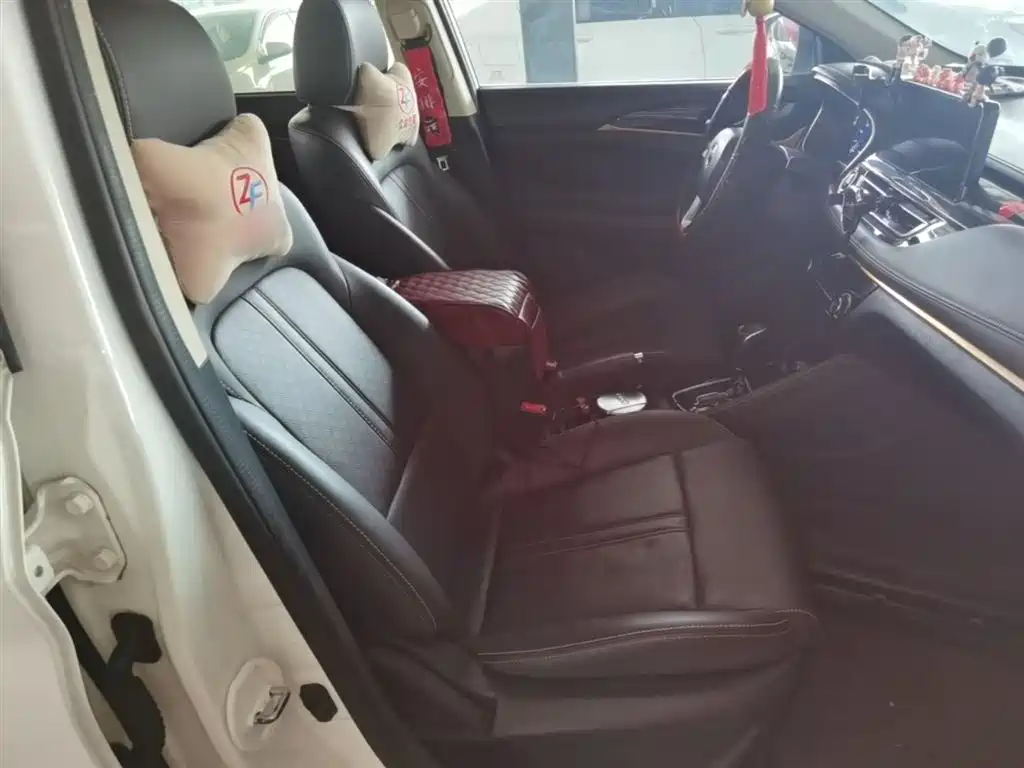 Changan Eado DT 2018 — фото 25