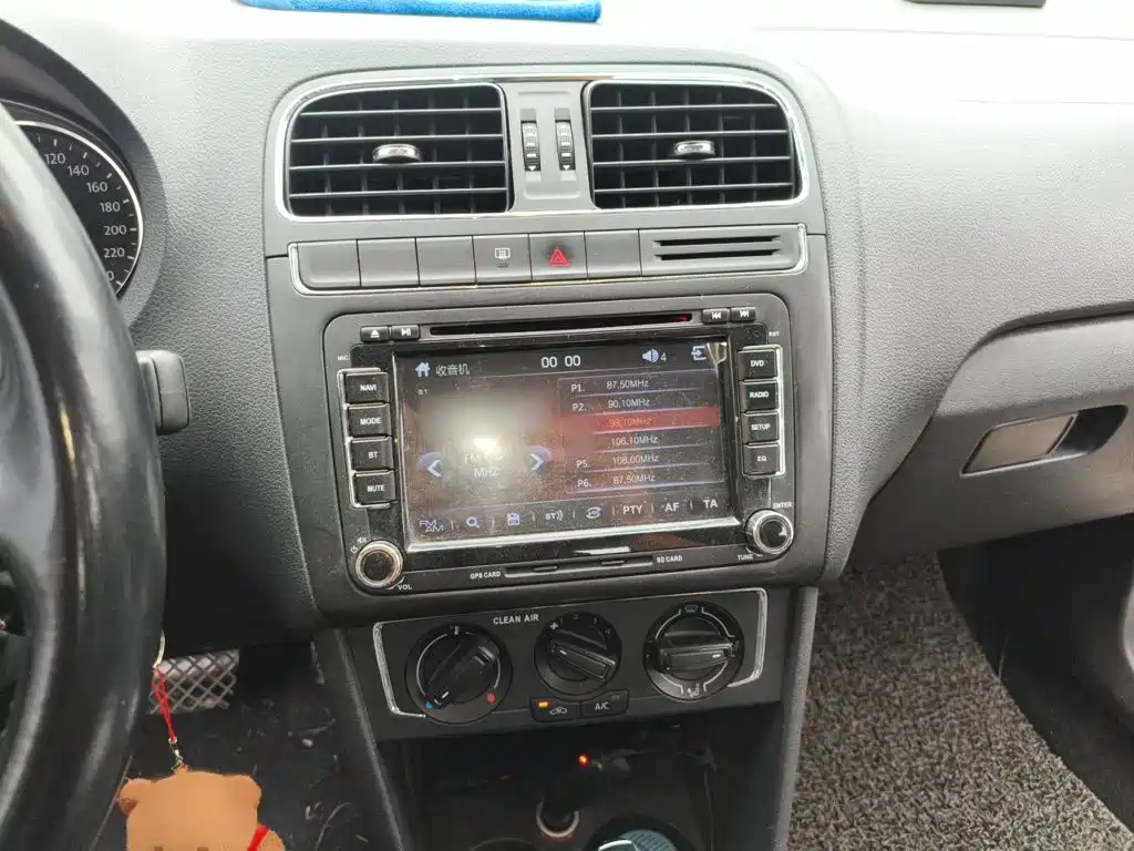 Volkswagen Polo 2016